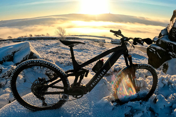 Privateer Bikes E-161 ¡Primera rodada en la nieve!