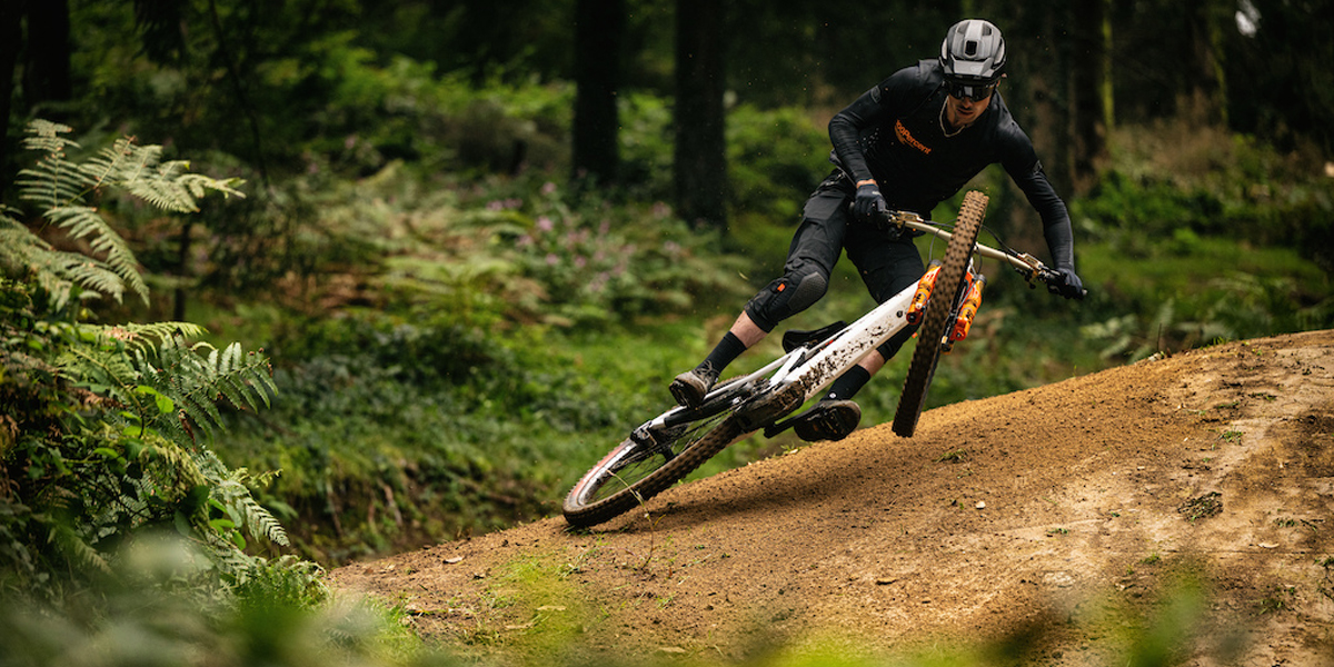 Hugo Frixtalon sobre la nueva Commencal Tempo Power